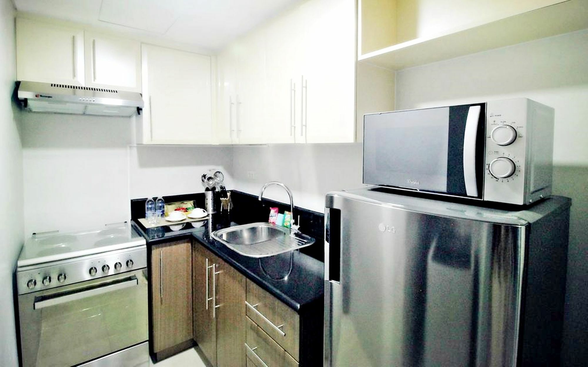 Maxstays - Max Style @ The Parkside Villas Pasay Kültér fotó