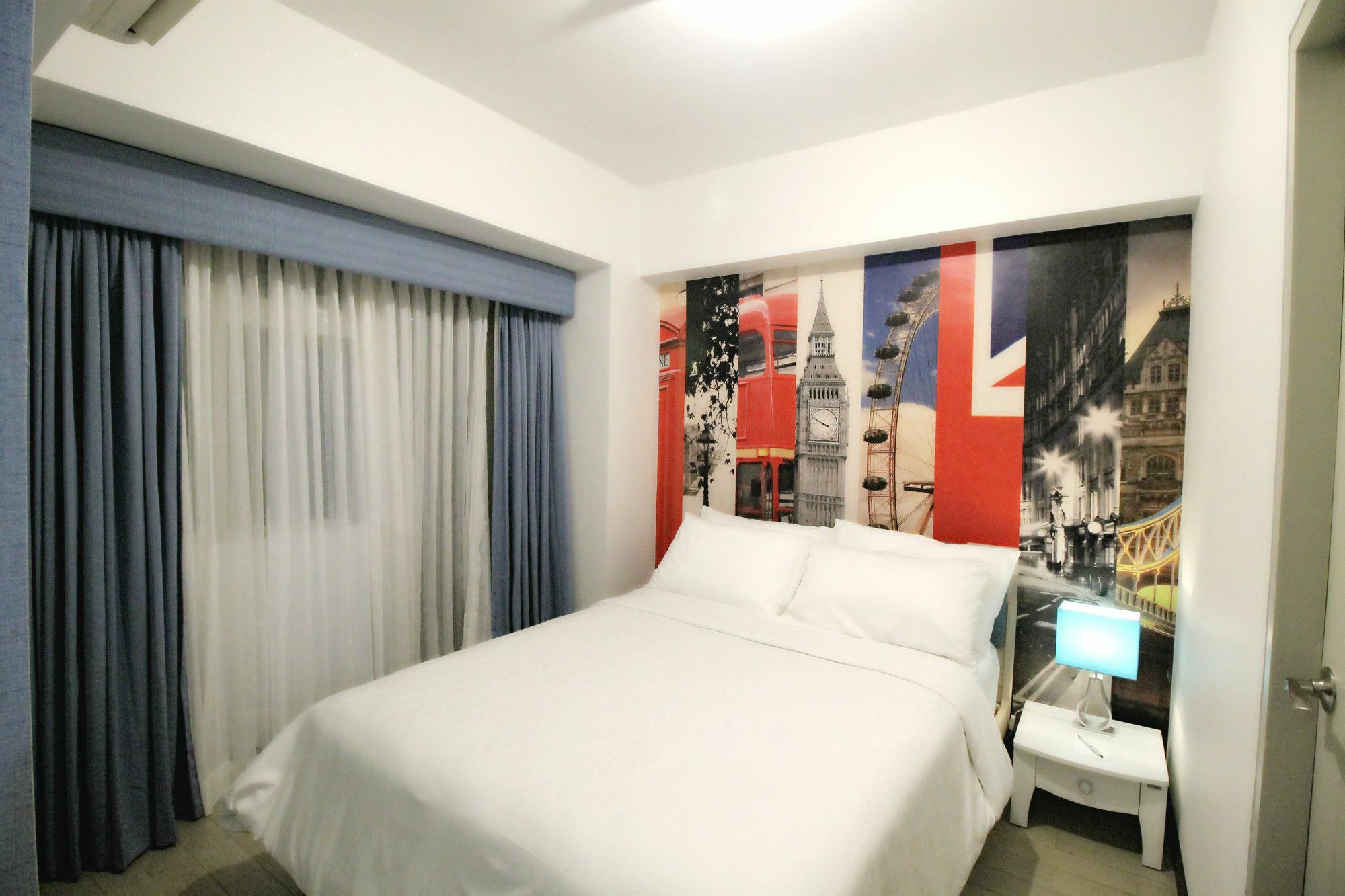 Maxstays - Max Style @ The Parkside Villas Pasay Kültér fotó